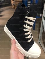 Shoes 40