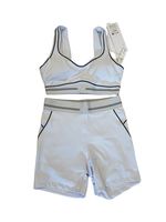Short set white