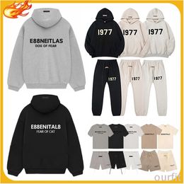 Designer Hoodie Men Oversized Tracksuit Set Pants Relaxed Pullover Fit Drawstring Mens Shirt Hoodie Shorts Casual Unisex Couples Tracksuits